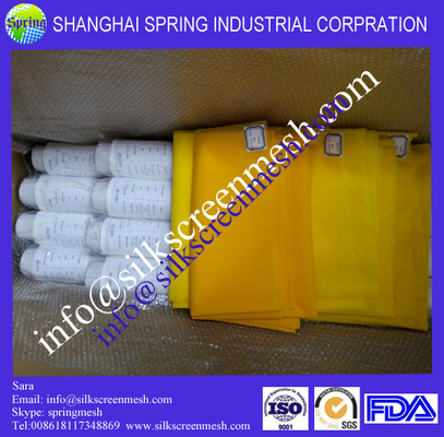 Recetas de poliéster de alta calidad para camisetas China DPP64,55um blanco/amarillo